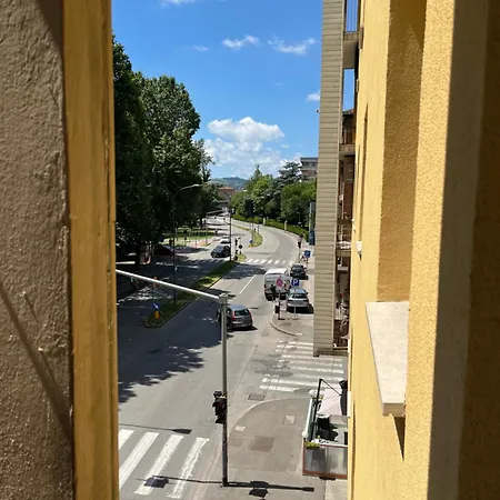 Servizio Per La Casa Guest house *